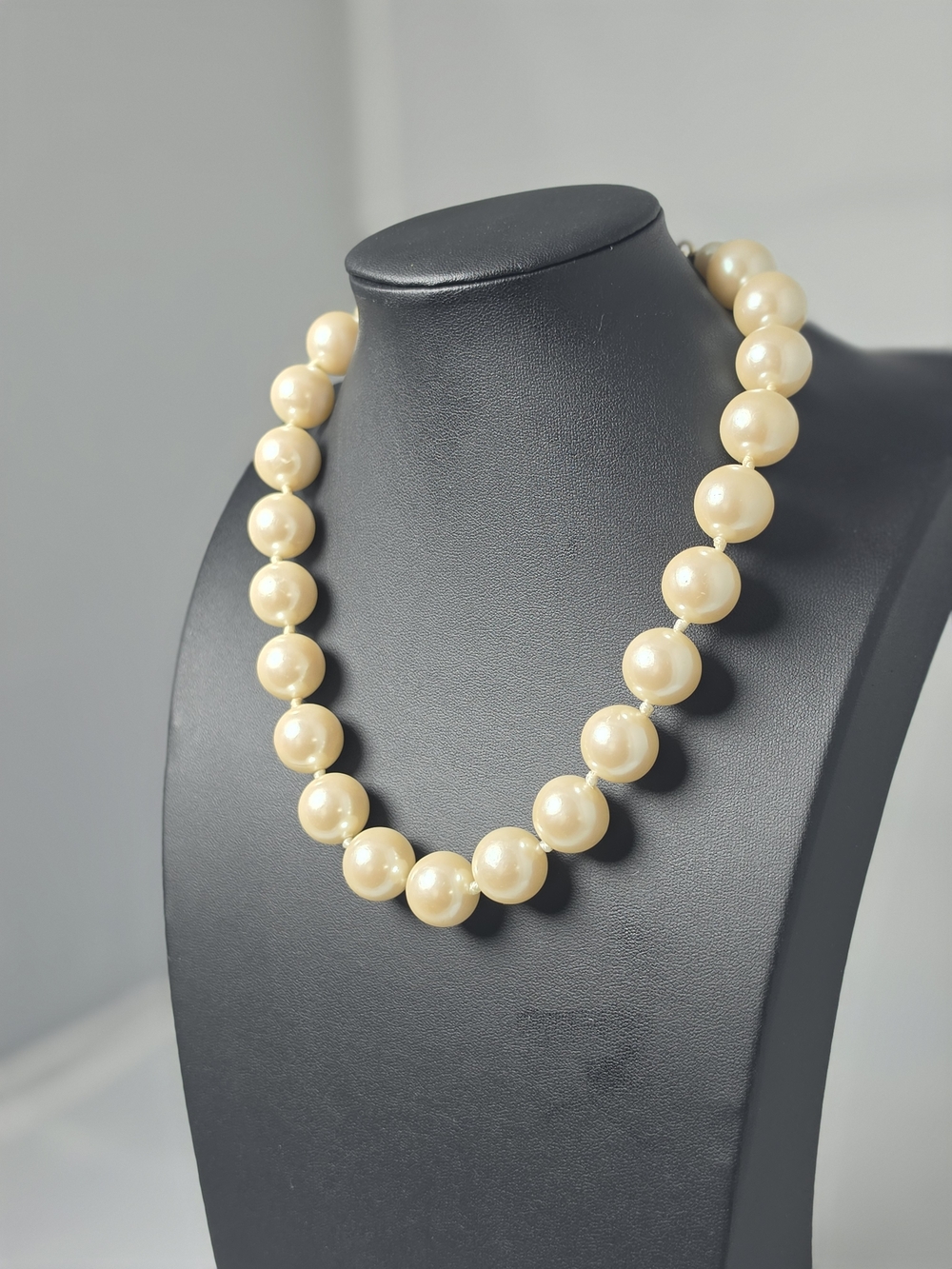 Carolee Double Strand Faux Pearl Necklace. Previously Owned - ,